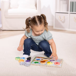 Melissa & Doug Colorful Garden chunky puzzle with vegetable and bunny pieces