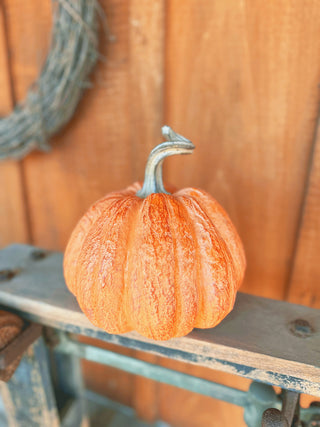 Resin Harvest Pumpkin, Orange