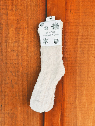 Neutral Tone Solid Cable Pattern Cozy Socks