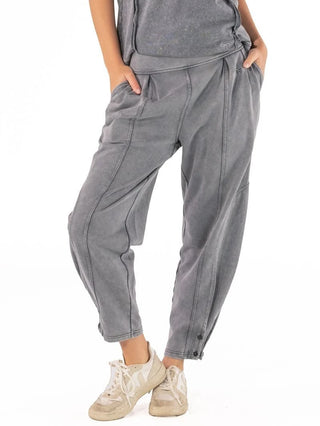 Simply Southern mineral wash balloon pant in black