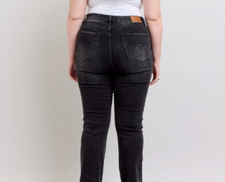 Judy Blue HW Tummy Control Bootcut Black Short 88787