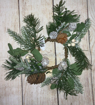Pine w/Berries Candle Ring