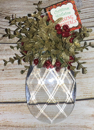 Kissing Krystal Mistletoe Ornament w/Pendent