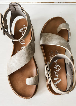 Very G Steffy Sandal Cream