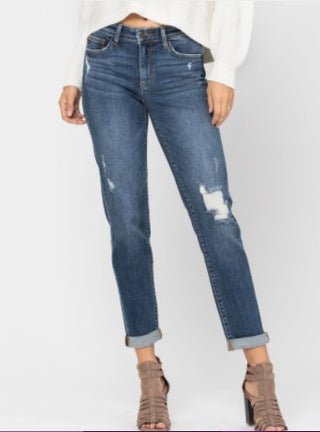 Judy Blue Mid-Rise Slim Fit Destroyed & Cuffed 82204