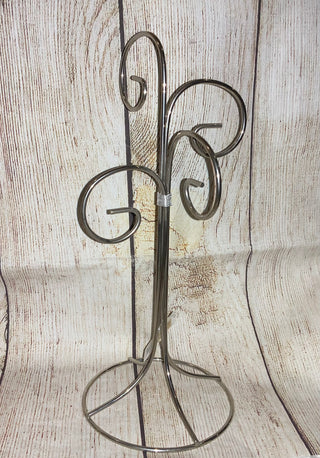 Kissing Krystal Silver Ornament Stand