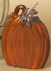 Dolomite Harvest Pumpkin, 5.8”