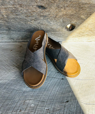 Very G Tawney Sandal Charcoal