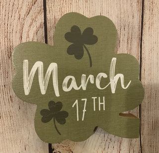 Wood Shamrock Tabletop Sign