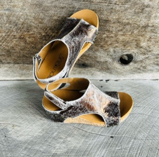 Corkys Bronze Pasture Wedge