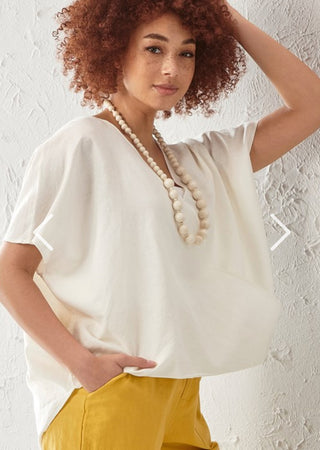 Charlie Paige Linen Blend Minimalist Blouse