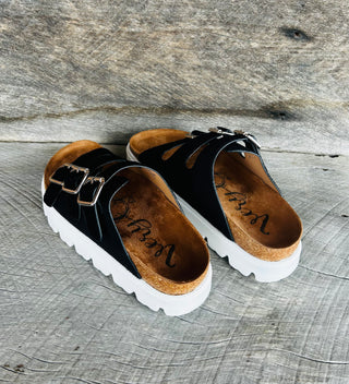 Very G Plaza Platform Sandal Black