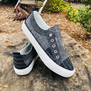 Gypsy Jazz Mix Slip On Sneakers