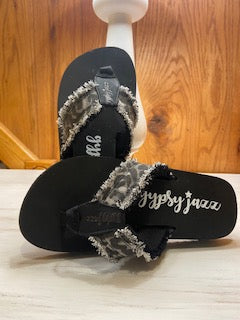 Gypsy Jazz Encore Flip Flop Grey Leopard