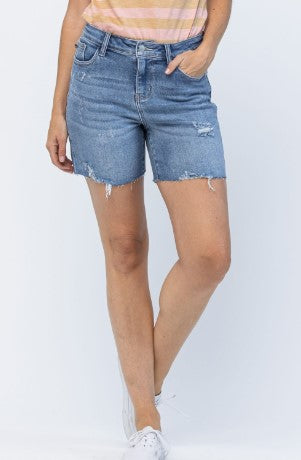 Judy Blue Embroidered Pocket Cutoffs 15102