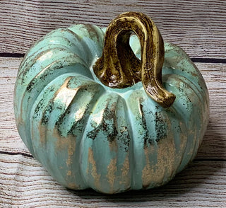 Resin Harvest Pumpkin w/Gold Accent