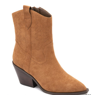 Corkys Rowdy Tobacco Suede