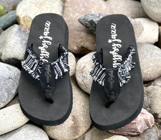 Gypsy Jazz Encore Flip Flop Black/White