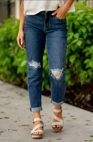 Judy Blue Mid Rise Destroy Slim 82607