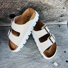 Very G Jazmin Platform Sandal Cream