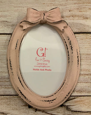 Pink Oval Frame w/Roses