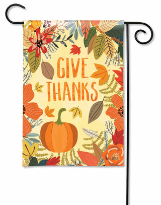 We Give Thanks Garden Flag