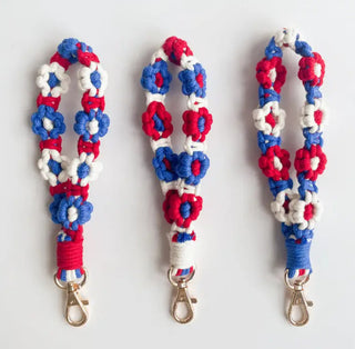 Adorro Macrame Daisy USA Wristlet Keychain