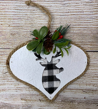 Woodland Ornament w/Cutout