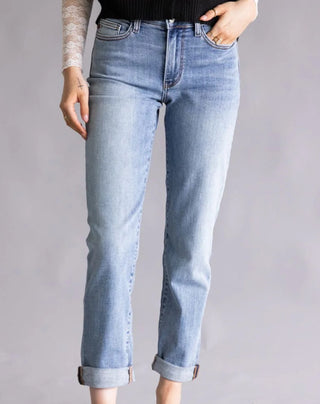 Judy Blue Mid Rise Boyfriend 82703