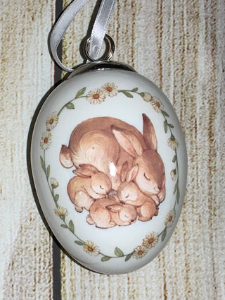 Dolomite Bunny Ornament w/Babies
