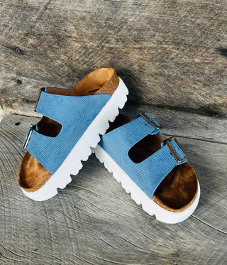 Very G Jazmin 2 Platform Sandal Blue