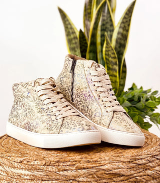Corkys Imagine Sneaker in