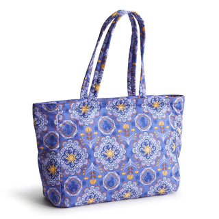 Vera Bradley Disney Hathaway Tote Rapunzel Silhouette Medallion