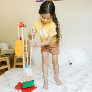 Melissa & Doug Dust! Sweep! Mop!