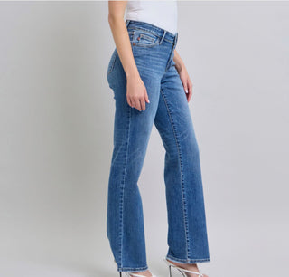 Judy Blue HW V-Front Vintage Wash Straight Fit 82623