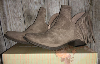 Very G Trio Taupe Bootie