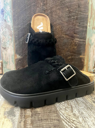 Very G Cali Clogs Black