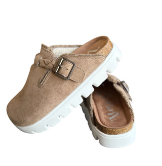 Very G Cali Clogs Taupe