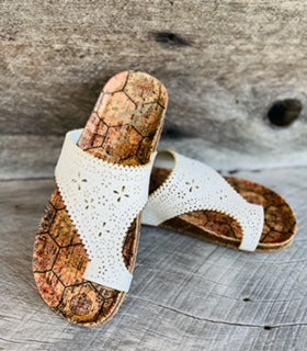 Very G Rory Sandal Cream