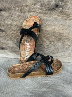 Very G Better Be Woven Sandals Black