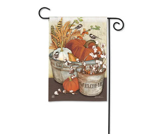 Farmhouse Pumpkins Garden Flag