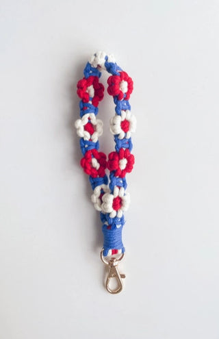 Adorro Macrame Daisy USA Wristlet Keychain