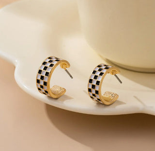 Josslyn Checker Huggie Hoop Earrings
