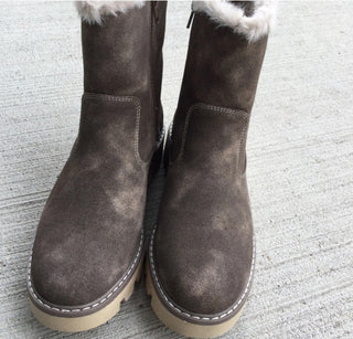 Very G Marlo Boot Taupe