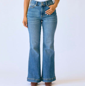 Judy Blue HW Petite Flare Tummy Control Double Button 881018