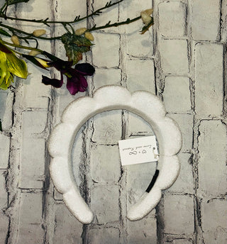 Love and Repeat Spa Headband White