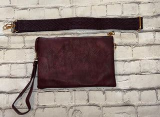 Jen & Co Izzy Crossbody Cherry Lacquer M2056