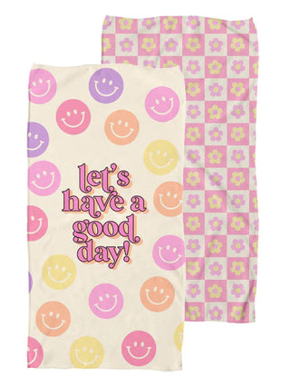 Simply Southern Quick Dry Sand Free Towel Smile