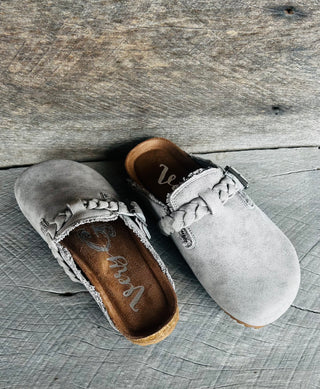 Very G Iris 3 Clogs Grey