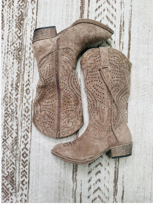 Very G Rusty Cream Boot